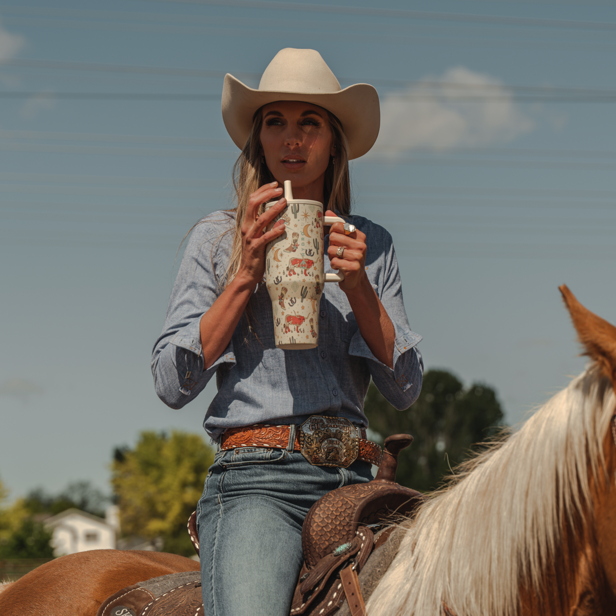 rodeo-40oz-1183ml-k4 TRVL-Rodeo-6WPI.png